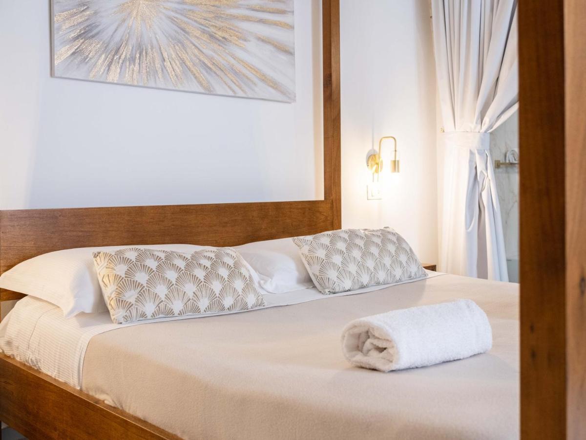 Dama Bianca Boutique Hotel Ostuni Zewnętrze zdjęcie